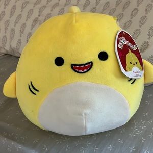 Chandler 8inch shark squishmallow